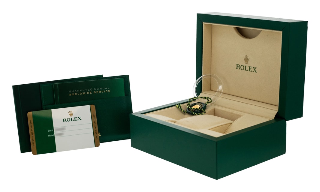 Rolex Sea-Dweller 4000 116600 Image 4